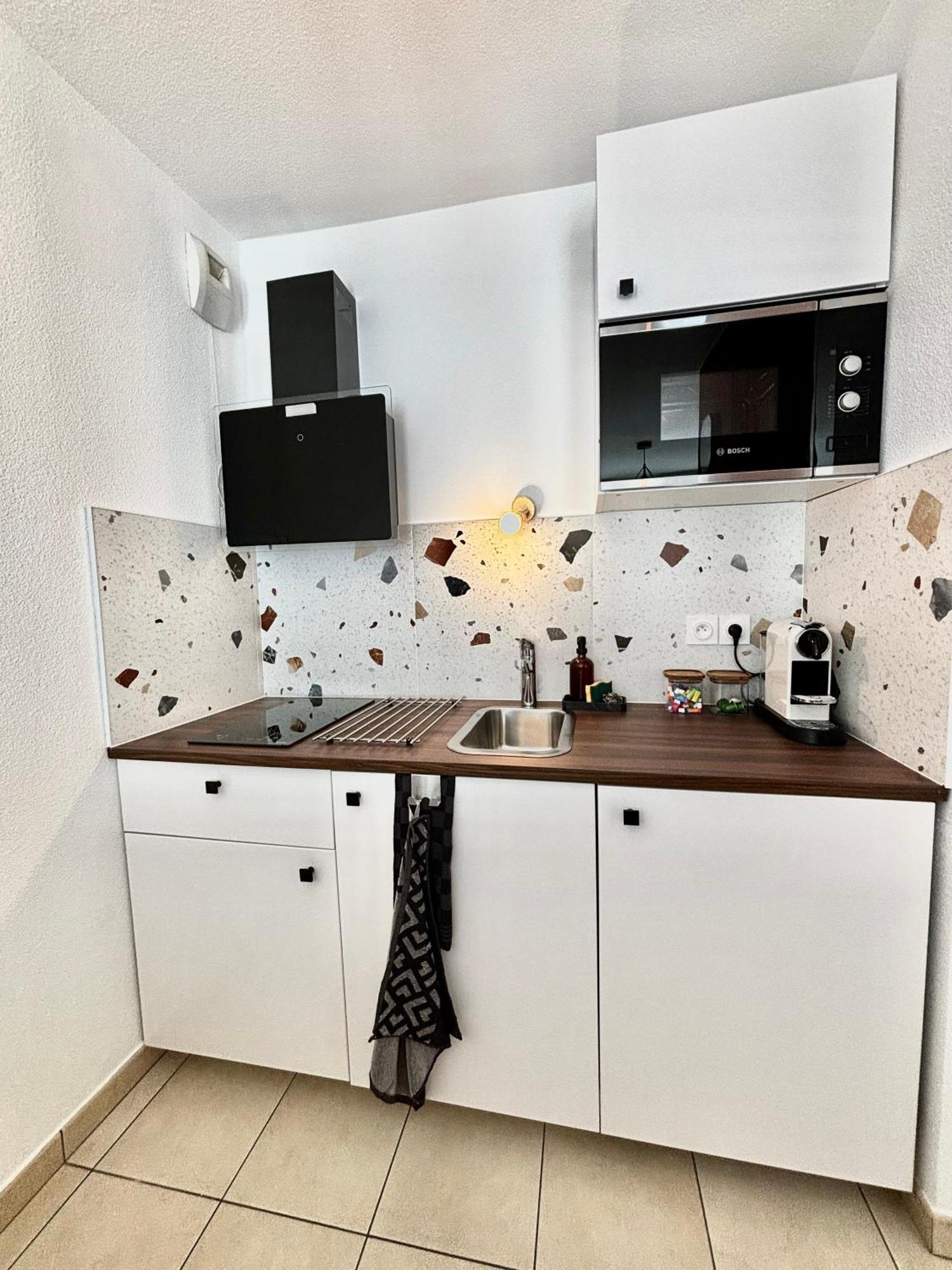 L'Havana : Proche Gare Partdieu / Aeroport / Groupama Stadium Villeurbanne Extérieur photo